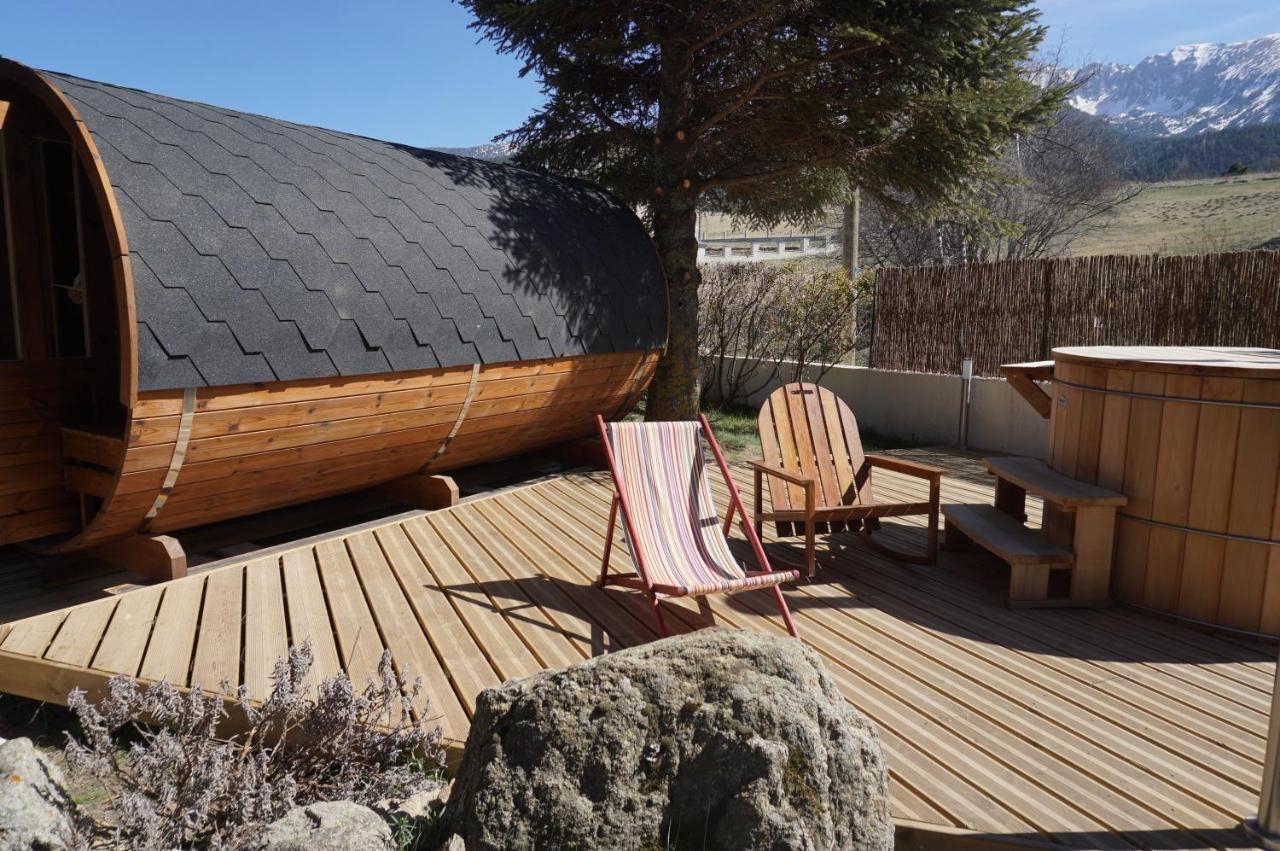 הוילה סן-פייר-דל-פורקה Le Nordik Chalet 3Etoiles Sauna Privatif Jardin מראה חיצוני תמונה